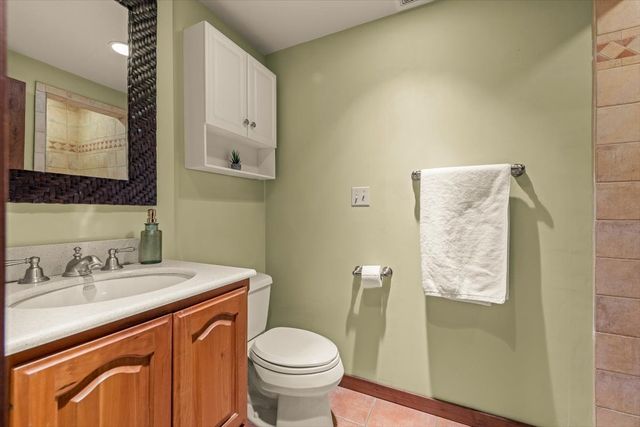 236 Steeplechase Road, Barrington Hills, IL 60010