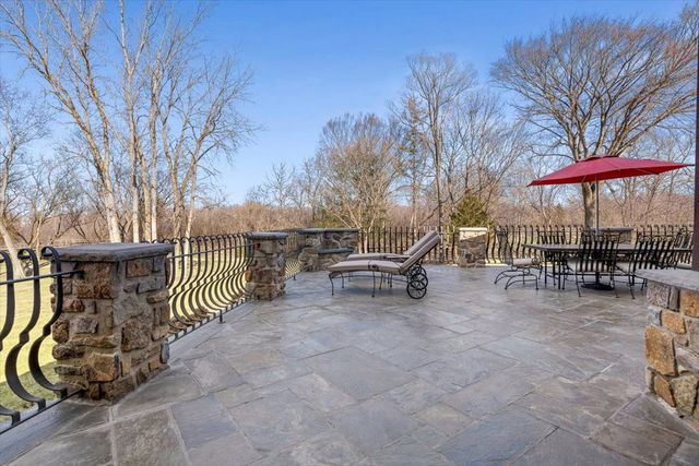 236 Steeplechase Road, Barrington Hills, IL 60010