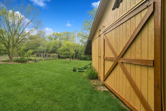 236 Steeplechase Road, Barrington Hills, IL 60010