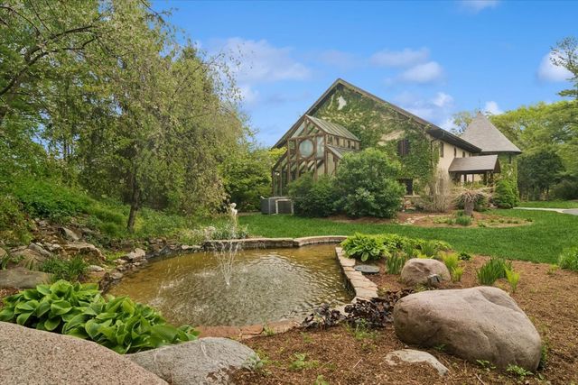 236 Steeplechase Road, Barrington Hills, IL 60010