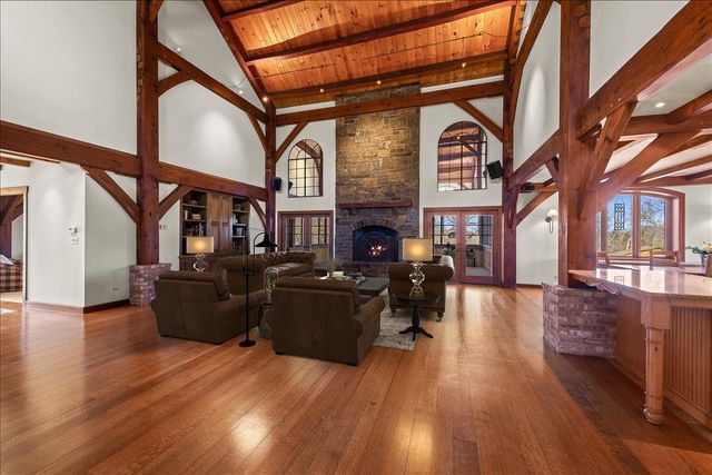 236 Steeplechase Road, Barrington Hills, IL 60010