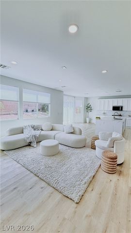 7511 Shadow Estates Way, Las Vegas, NV 89113