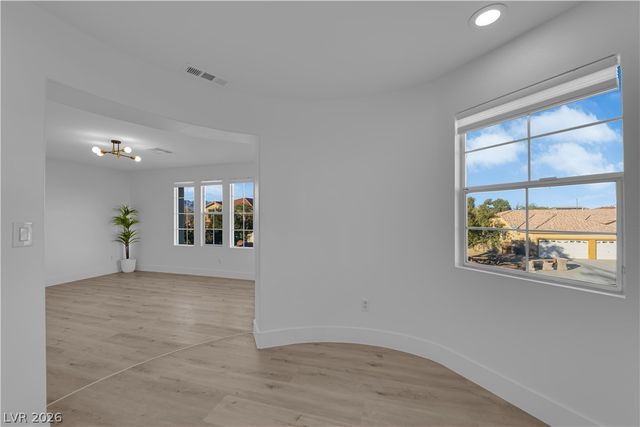 7511 Shadow Estates Way, Las Vegas, NV 89113