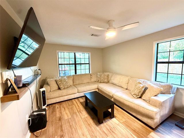 12626 Langford Street, Santa Fe, TX 77510