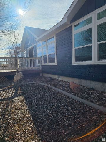 1676 E 4000 S, Vernal, UT 84078