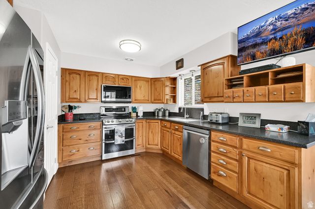 2329 E WOODCHUCK CIR, Sandy, UT 84093