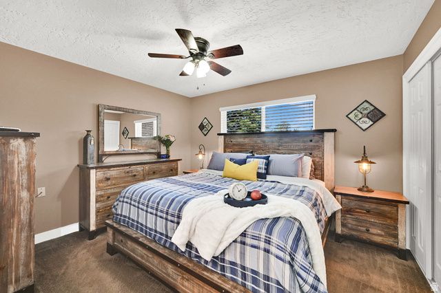 2329 E WOODCHUCK CIR, Sandy, UT 84093