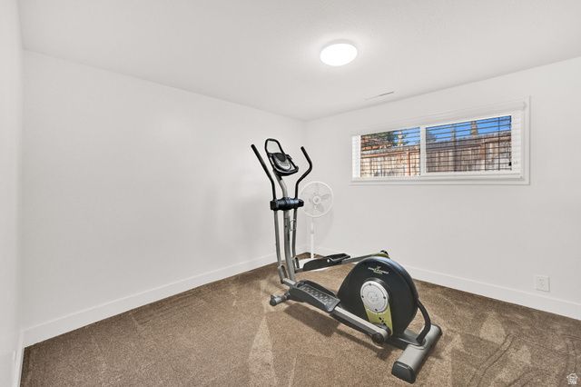 2329 E WOODCHUCK CIR, Sandy, UT 84093