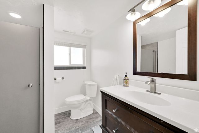 2329 E WOODCHUCK CIR, Sandy, UT 84093