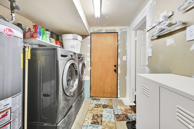 2329 E WOODCHUCK CIR, Sandy, UT 84093