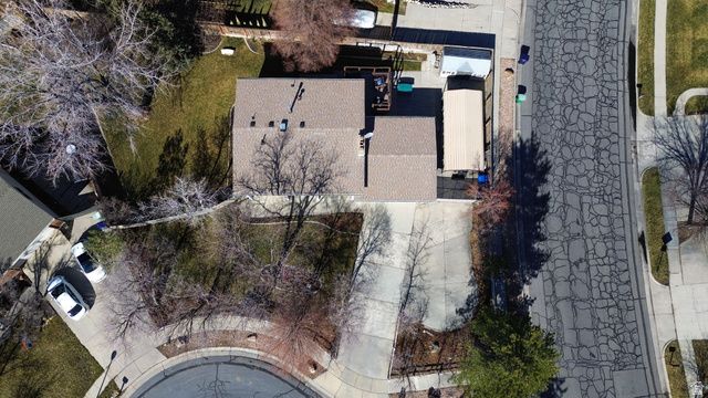 2329 E WOODCHUCK CIR, Sandy, UT 84093