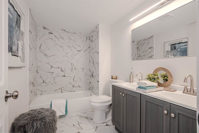 16454 Paulina Street, Markham, IL 60428