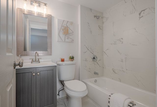 16454 Paulina Street, Markham, IL 60428