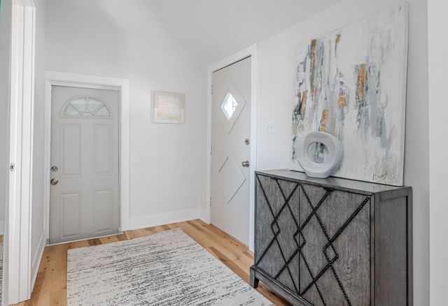 16454 Paulina Street, Markham, IL 60428