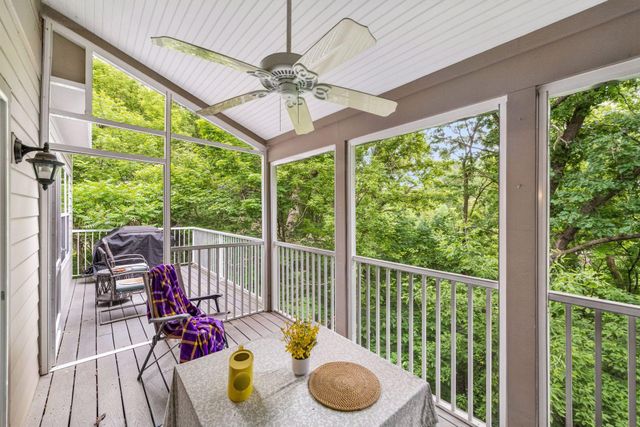 17735 Valley Cove Court, Minnetonka, MN 55345
