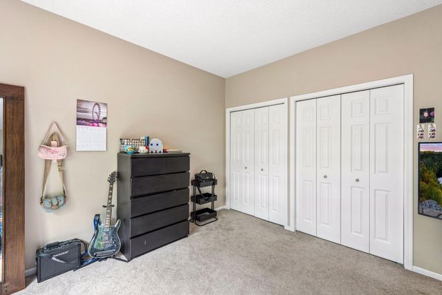 17735 Valley Cove Court, Minnetonka, MN 55345