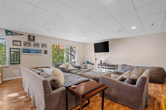 17735 Valley Cove Court, Minnetonka, MN 55345
