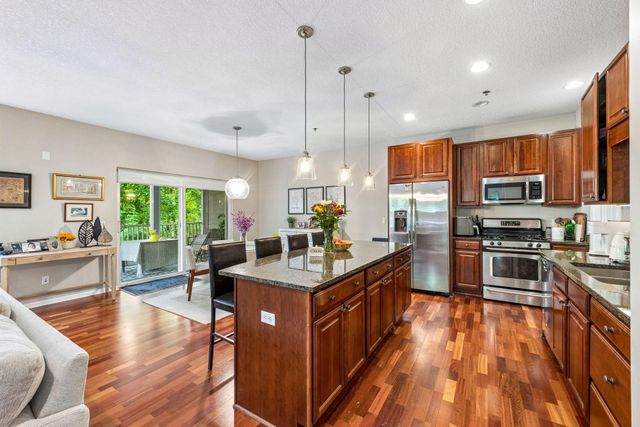 17735 Valley Cove Court, Minnetonka, MN 55345
