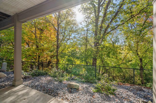 17735 Valley Cove Court, Minnetonka, MN 55345