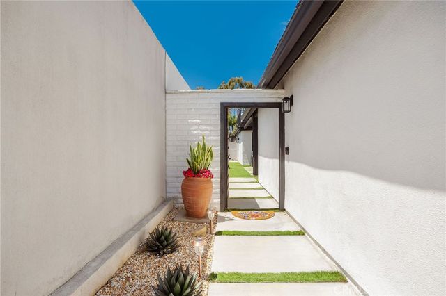 455 Galleon, Seal Beach, CA 90740