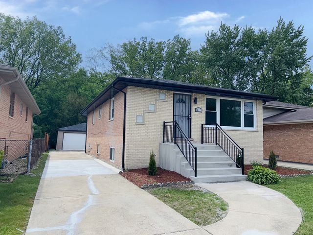 18137 Ravisloe Terrace, Country Club Hills, IL 60478