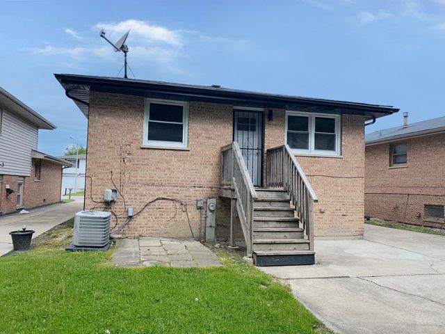 18137 Ravisloe Terrace, Country Club Hills, IL 60478