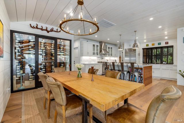 1580 Hillview Pl, St. Helena, CA 94574