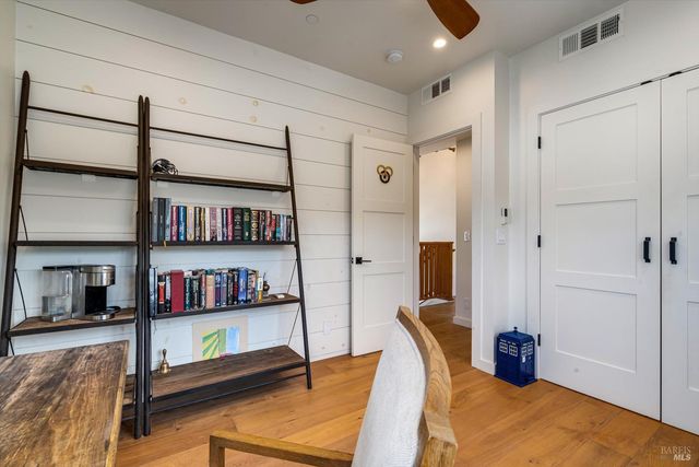 1580 Hillview Pl, St. Helena, CA 94574