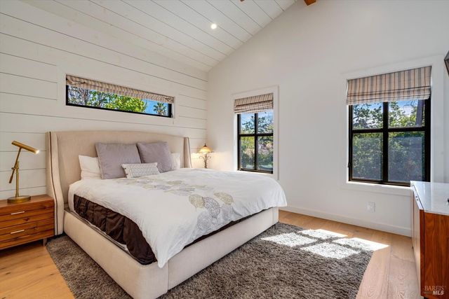 1580 Hillview Pl, St. Helena, CA 94574