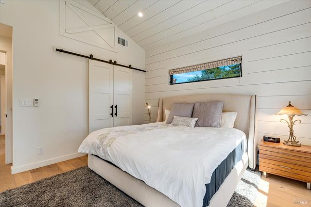 1580 Hillview Pl, St. Helena, CA 94574