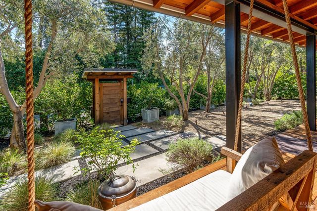 1580 Hillview Pl, St. Helena, CA 94574