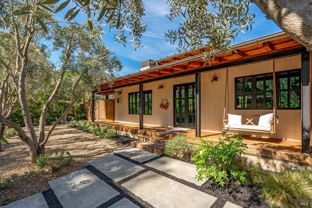 1580 Hillview Pl, St. Helena, CA 94574