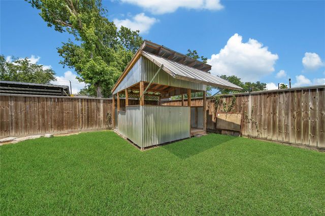 2314 Carr Street, Houston, TX 77026
