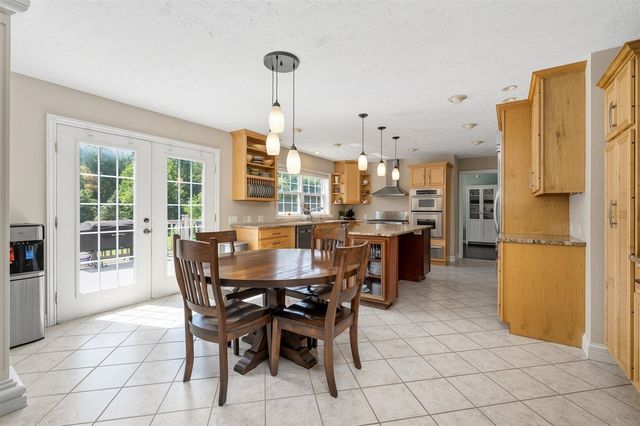 8777 Maricopa Trail, Kalamazoo, MI 49009