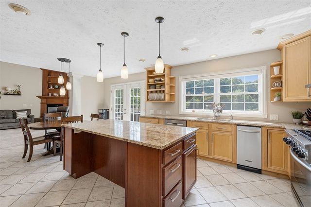 8777 Maricopa Trail, Kalamazoo, MI 49009