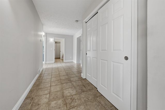 8777 Maricopa Trail, Kalamazoo, MI 49009
