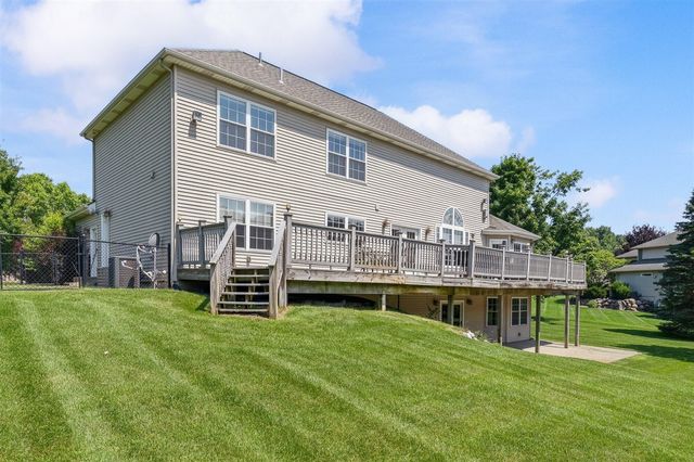 8777 Maricopa Trail, Kalamazoo, MI 49009