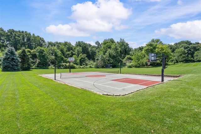 8777 Maricopa Trail, Kalamazoo, MI 49009