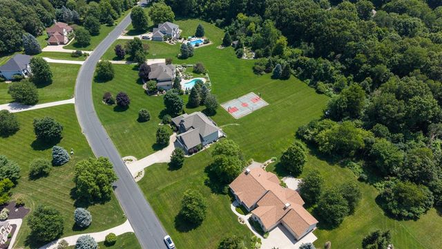 8777 Maricopa Trail, Kalamazoo, MI 49009