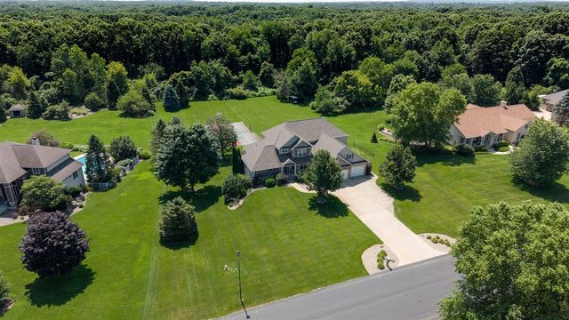 8777 Maricopa Trail, Kalamazoo, MI 49009