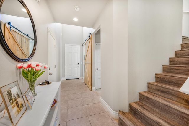 3401 Alcove Way, Clovis, CA 93619
