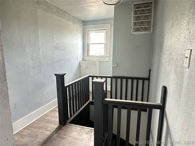 1126 E 4th Street, Okmulgee, OK 74447