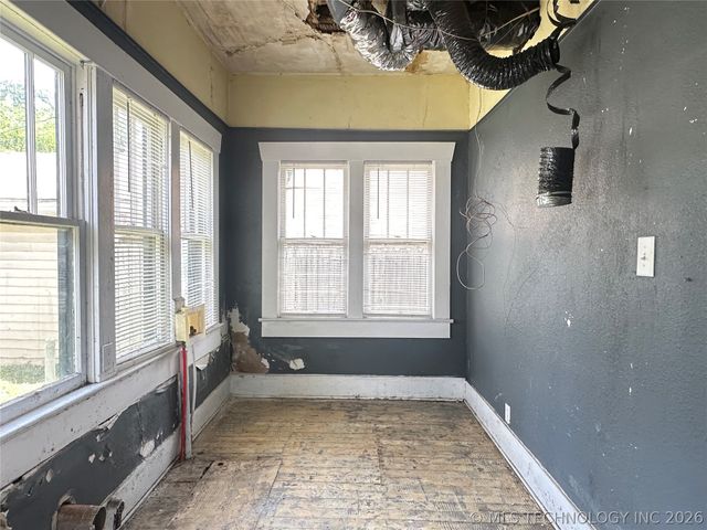1126 E 4th Street, Okmulgee, OK 74447