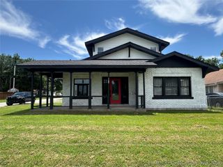 1126 E 4th Street, Okmulgee, OK 74447