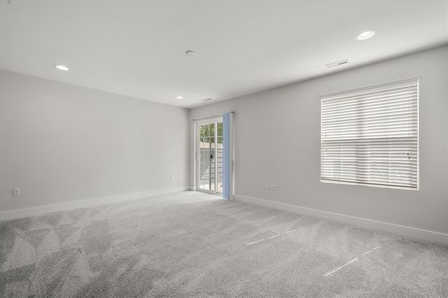 2557 W Towne Street, Ann Arbor, MI 48103