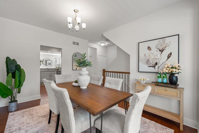 2557 W Towne Street, Ann Arbor, MI 48103
