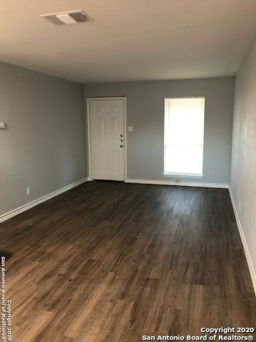 7361 Cherrybrook St, San Antonio, TX 78238