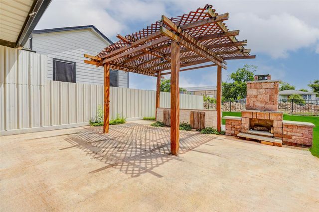 2725 Lone Oak Road, Houston, TX 77093