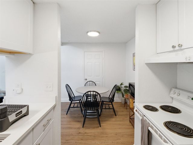 1108 Jolena CIR, Austin, TX 78721