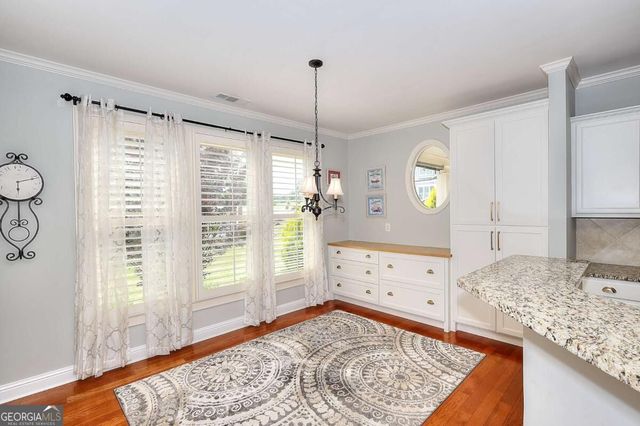 125 Hawthorn Way, Hoschton, GA 30548